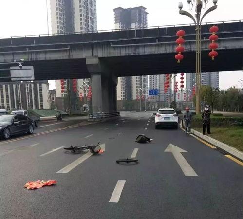 郑州环卫工人爆料视频,揭示城市清洁背后的辛酸与挑战 第1张 郑州环卫工人爆料视频,揭示城市清洁背后的辛酸与挑战 第1张